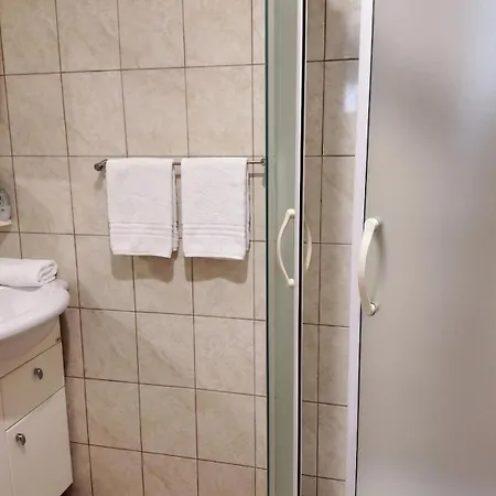Paris Гостевой дом 3*